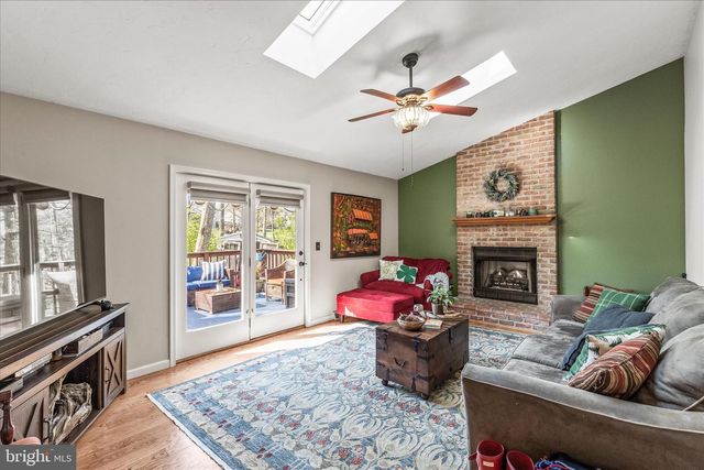 10 AMANDA AVE, Hanover, PA 17331