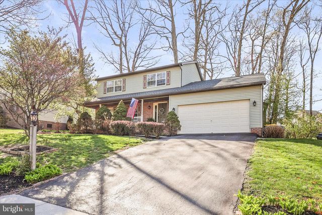 10 AMANDA AVE, Hanover, PA 17331