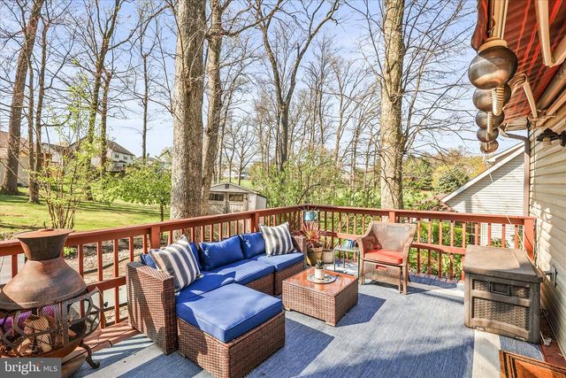 10 AMANDA AVE, Hanover, PA 17331