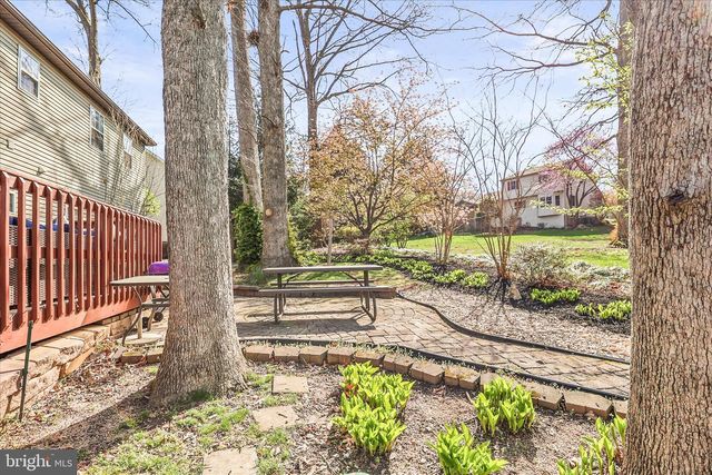 10 AMANDA AVE, Hanover, PA 17331