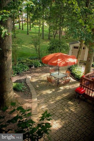 10 AMANDA AVE, Hanover, PA 17331