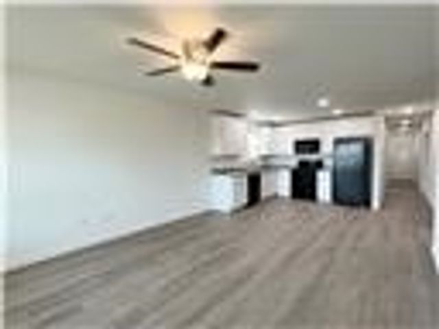 529 68th Avenue, Highfill, AR 72712