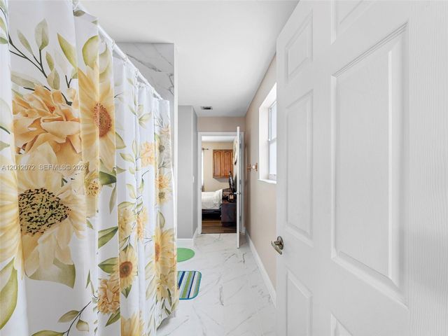 16455 SW 20th St, Miramar, FL 33027