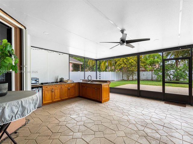 16455 SW 20th St, Miramar, FL 33027