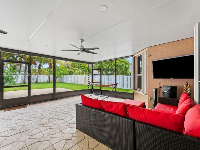 16455 SW 20th St, Miramar, FL 33027