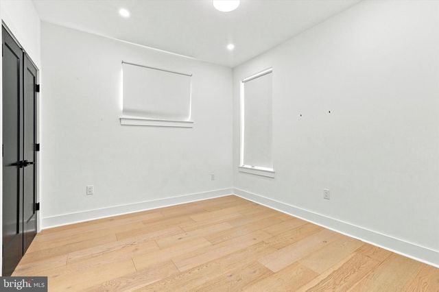 623 CRESTVIEW RD, Philadelphia, PA 19128