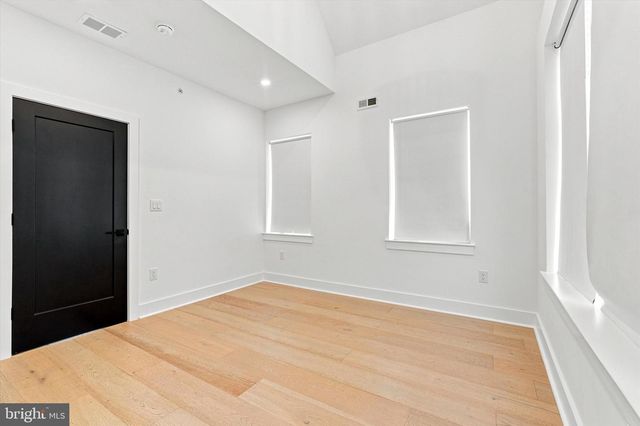 623 CRESTVIEW RD, Philadelphia, PA 19128