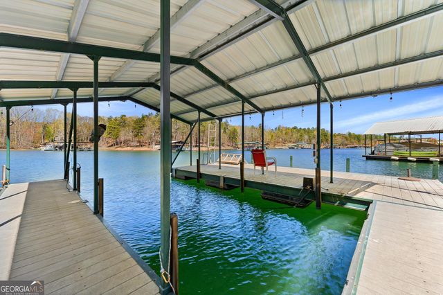 1047 Tranquility Lane, Hartwell, GA 30643