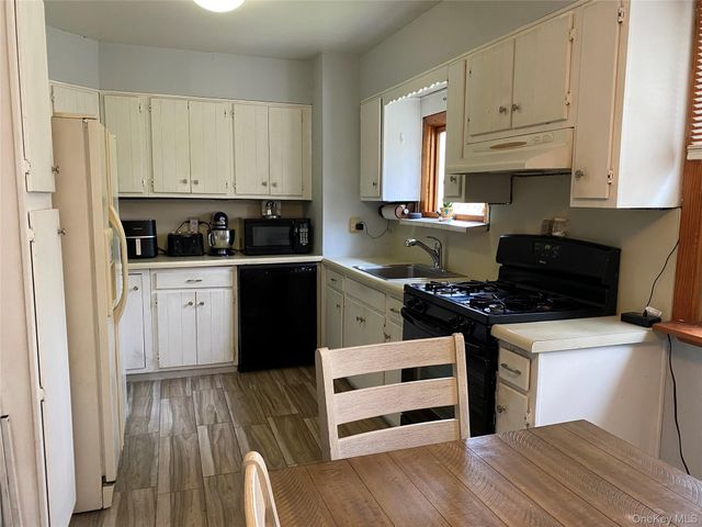 43 Duelk Avenue, Monroe, NY 10950