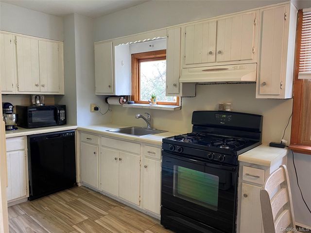 43 Duelk Avenue, Monroe, NY 10950