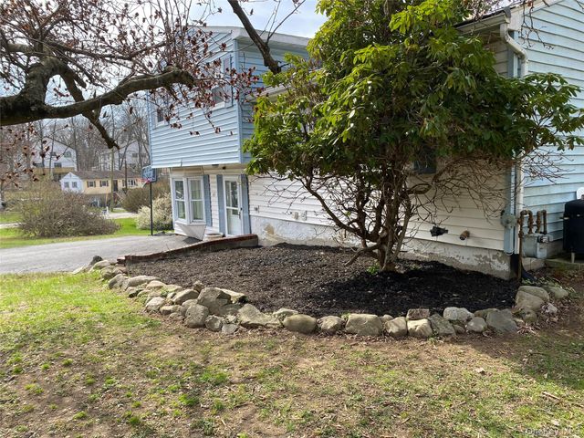 43 Duelk Avenue, Monroe, NY 10950