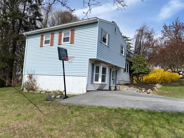 43 Duelk Avenue, Monroe, NY 10950