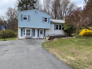 43 Duelk Avenue, Monroe, NY 10950