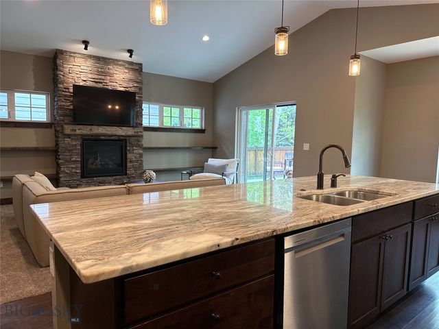 3576 Lolo, Bozeman, MT 59718