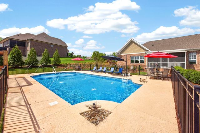 1217 Ballentrace Blvd, Lebanon, TN 37087