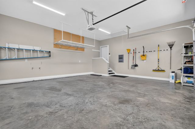 1217 Ballentrace Blvd, Lebanon, TN 37087