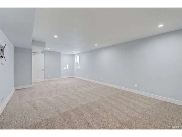 10915 W 68th Ave, Arvada, CO 80004