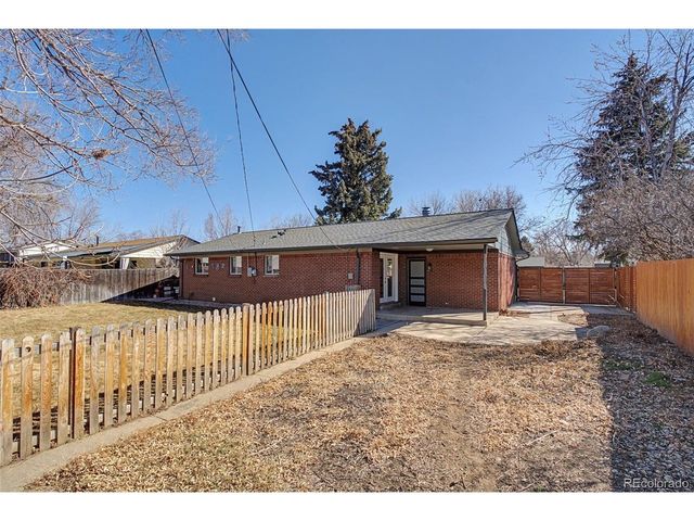 10915 W 68th Ave, Arvada, CO 80004