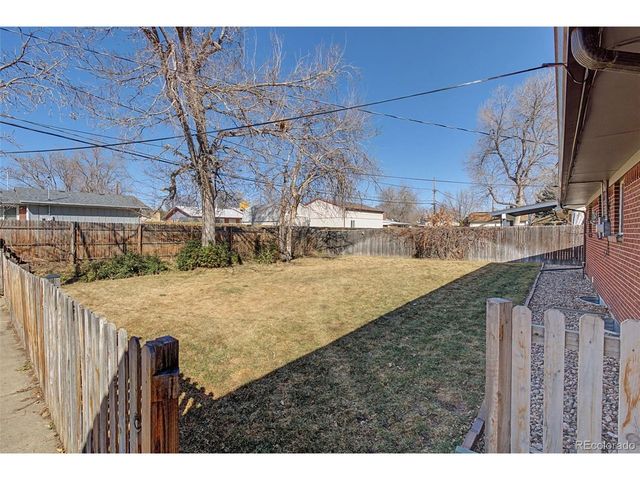10915 W 68th Ave, Arvada, CO 80004