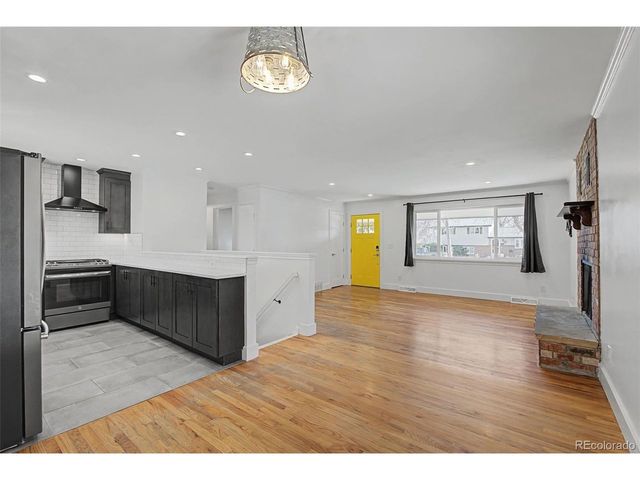 10915 W 68th Ave, Arvada, CO 80004