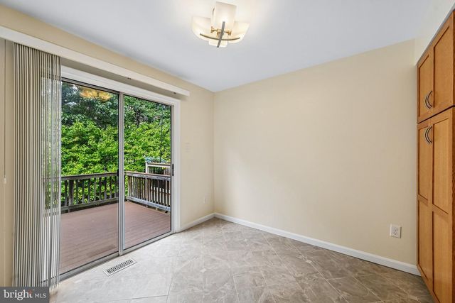 14114 OAKPOINTE DR, Laurel, MD 20707