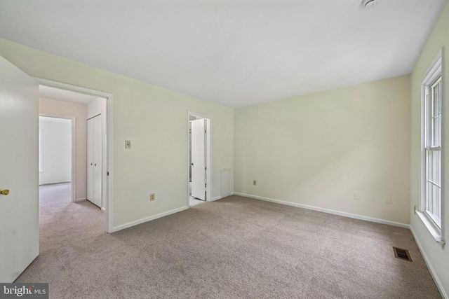 14114 OAKPOINTE DR, Laurel, MD 20707