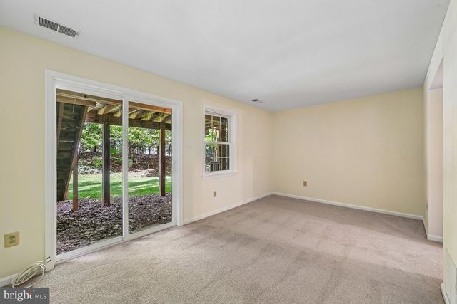 14114 OAKPOINTE DR, Laurel, MD 20707