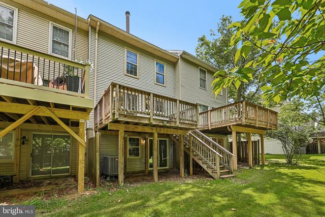 14114 OAKPOINTE DR, Laurel, MD 20707