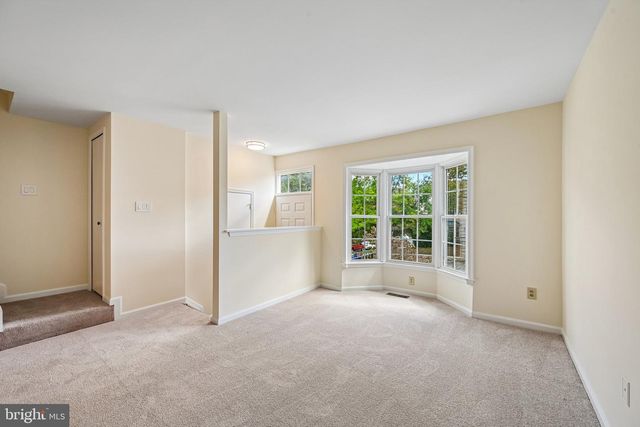 14114 OAKPOINTE DR, Laurel, MD 20707