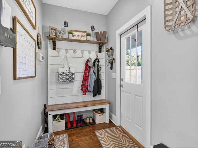 6920 Holly Springs Road, Clermont, GA 30527
