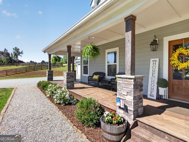 6920 Holly Springs Road, Clermont, GA 30527