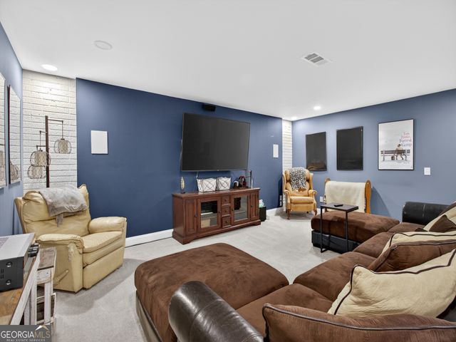 6920 Holly Springs Road, Clermont, GA 30527