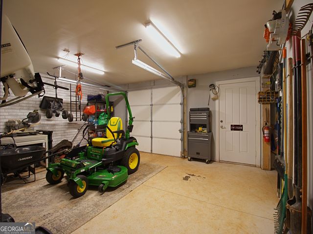 6920 Holly Springs Road, Clermont, GA 30527