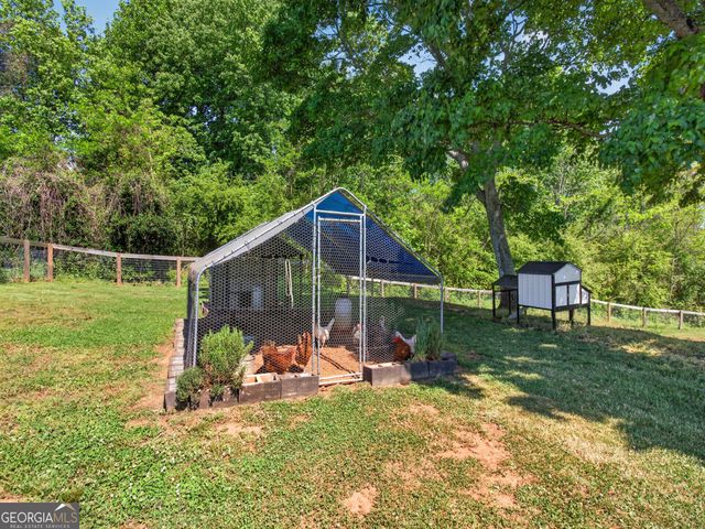 6920 Holly Springs Road, Clermont, GA 30527