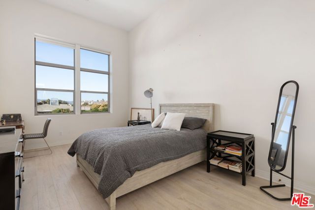 7100 Playa Vista Drive 405, Los Angeles, CA 90094