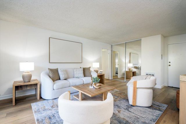 816 N Delaware Street 203, San Mateo, CA 94401