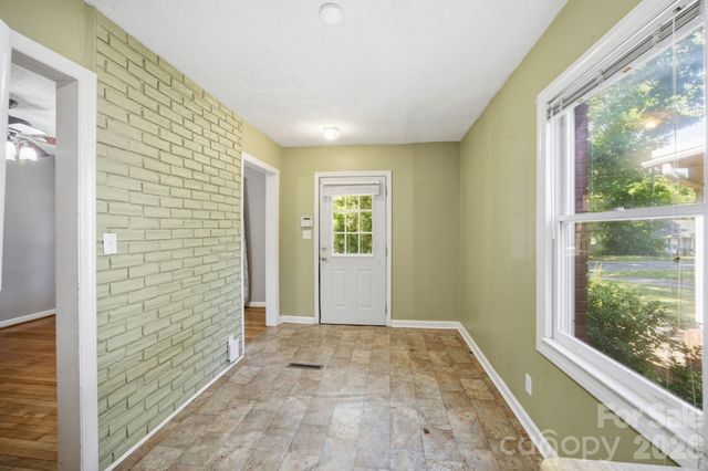 3129 Iredell Drive, Charlotte, NC 28269