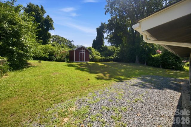 3129 Iredell Drive, Charlotte, NC 28269
