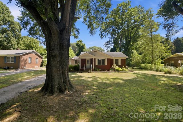 3129 Iredell Drive, Charlotte, NC 28269