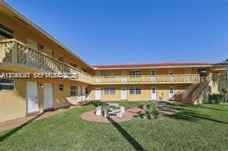 90 NE 19th Avenue 1, Deerfield Beach, FL 33441