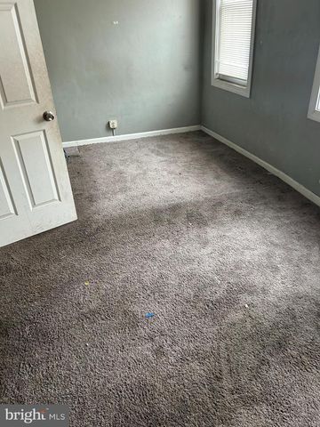 207 N CAREY ST, Baltimore, MD 21223