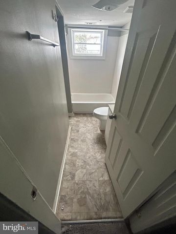 207 N CAREY ST, Baltimore, MD 21223