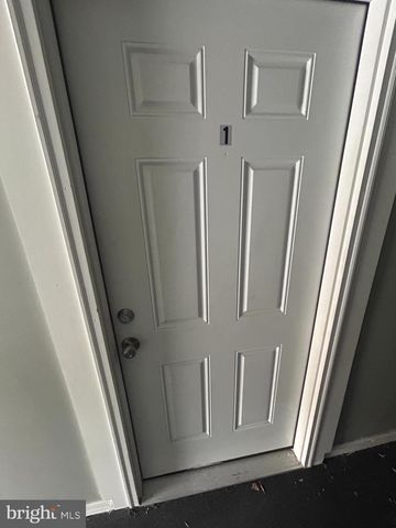 207 N CAREY ST, Baltimore, MD 21223