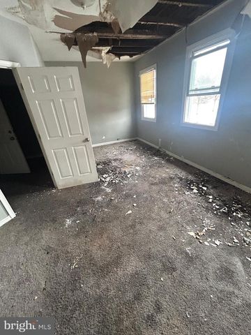 207 N CAREY ST, Baltimore, MD 21223