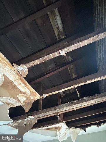 207 N CAREY ST, Baltimore, MD 21223