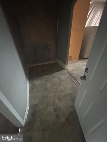 207 N CAREY ST, Baltimore, MD 21223