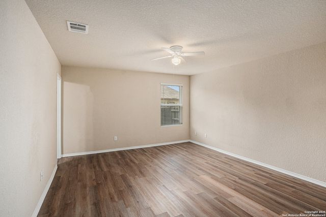 7406 Snapdragon Ct, Converse, TX 78109
