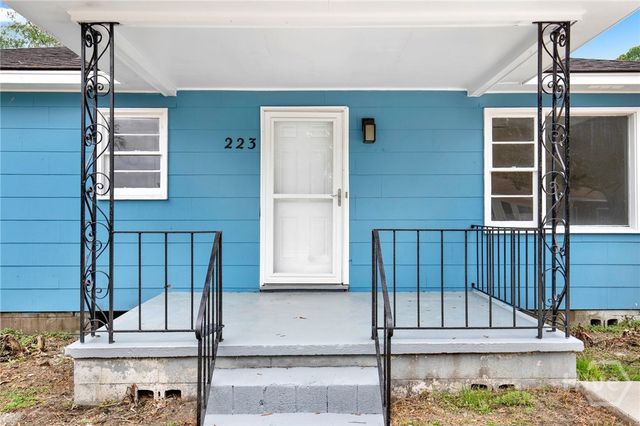 223 Godsells Street, Savannah, GA 31405