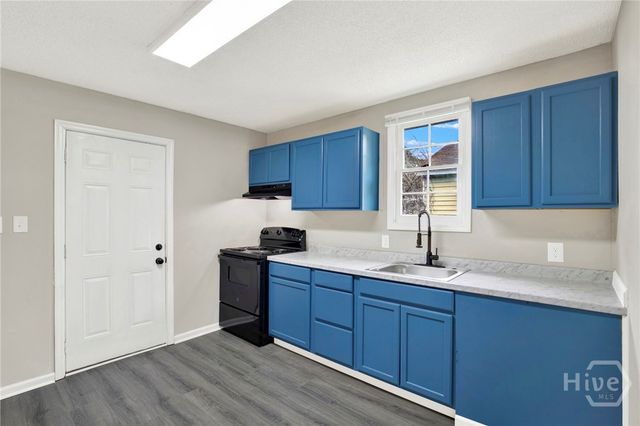 223 Godsells Street, Savannah, GA 31405