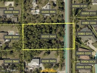 25086 Stillwell PKWY, Bonita Springs, FL 34135